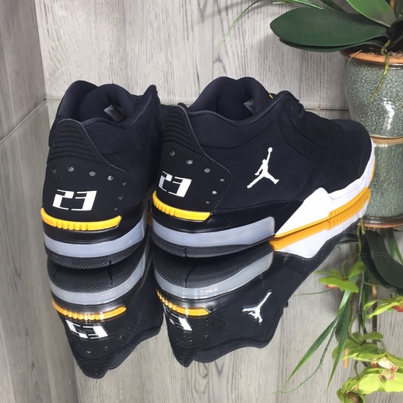 ❤️ Nike Jordan Big Fund black/white-universit gold - Picture 5 of 8